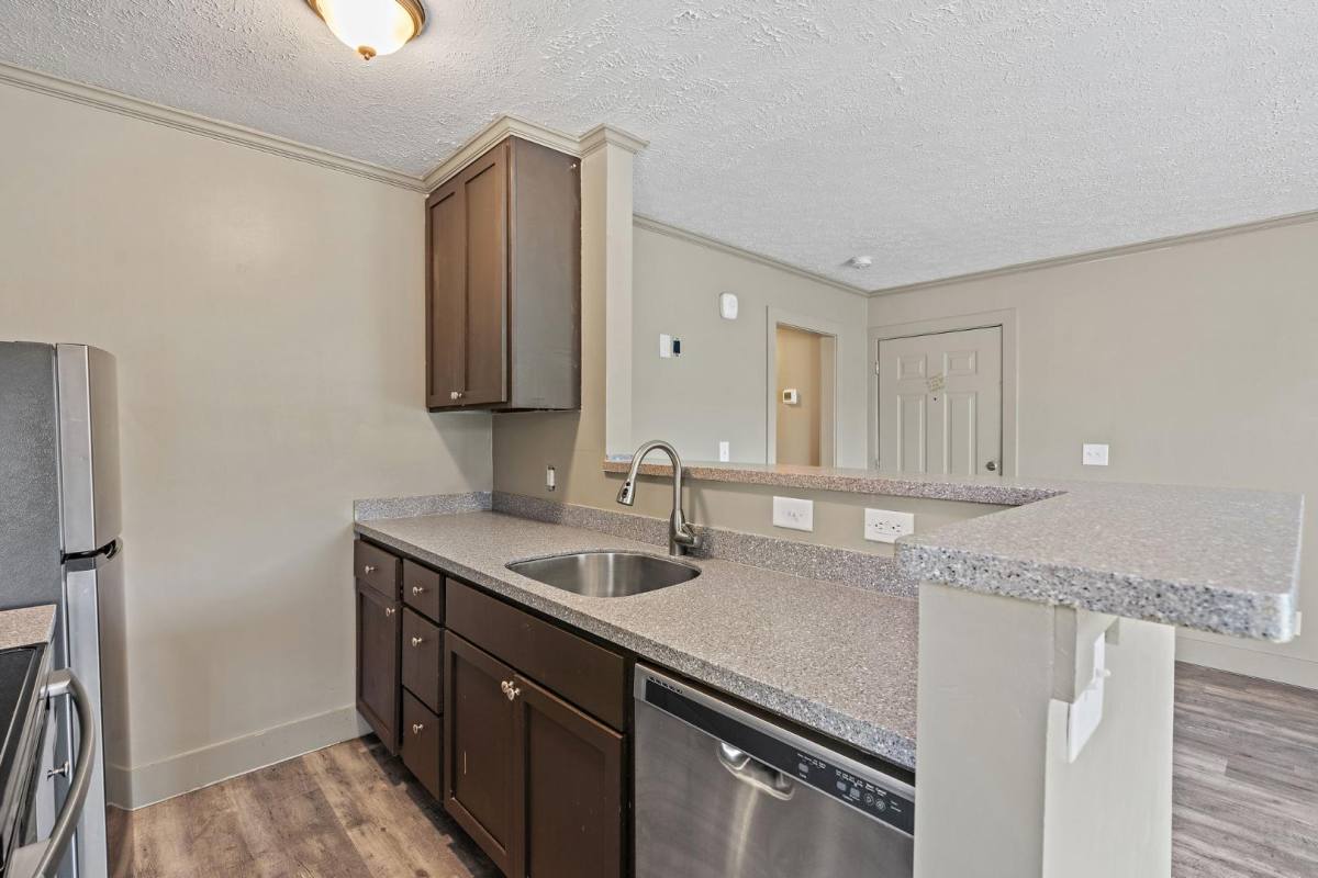 Apartment for rent at 5160 Linbar Dr 5170, Nashville, TN 37211