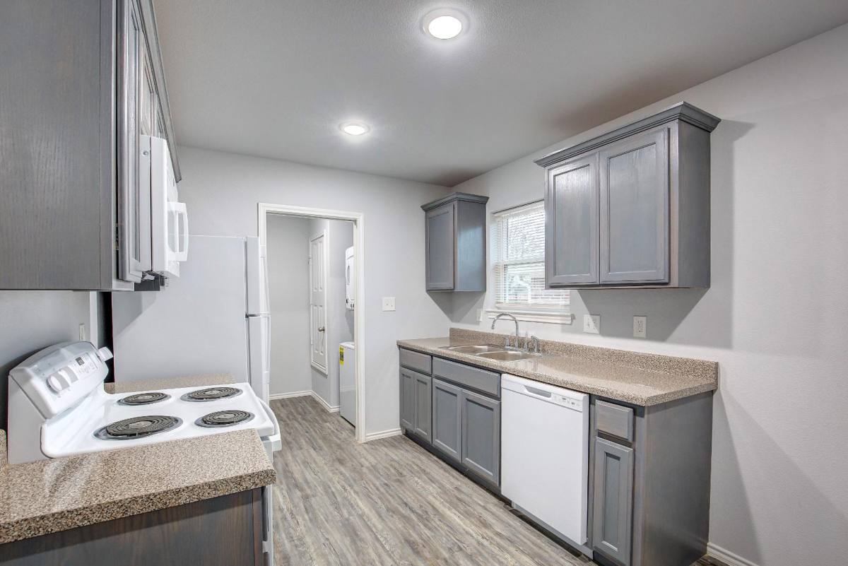 Apartment for rent at 800 Sycamore St #114, Commerce, TX 75428