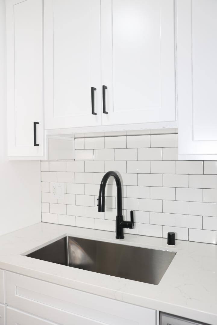 Apartment for rent at 3735 Cardiff Ave #4, Los Angeles, CA 90034
