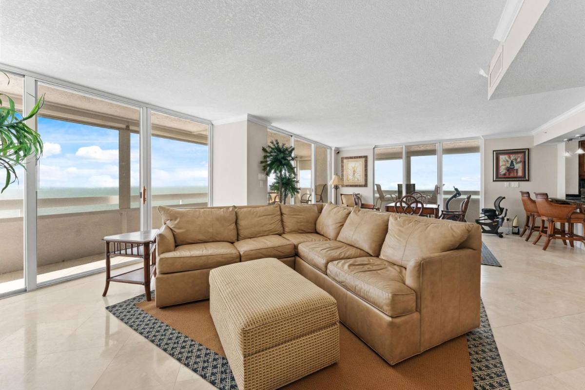 Condo for rent at 17940 Gulf Blvd #15D, Saint Petersburg, FL 33708
