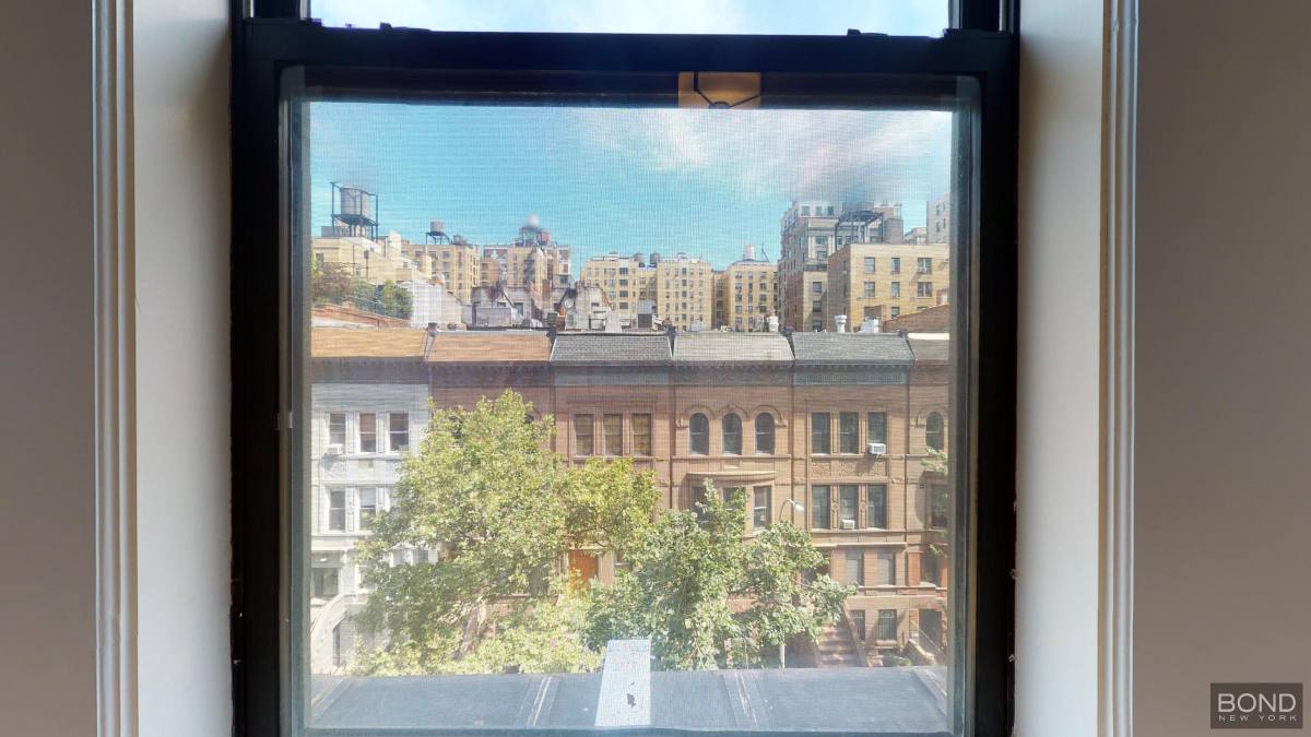 Apartment for rent at 324 W 84th St #51, New York, NY 10024