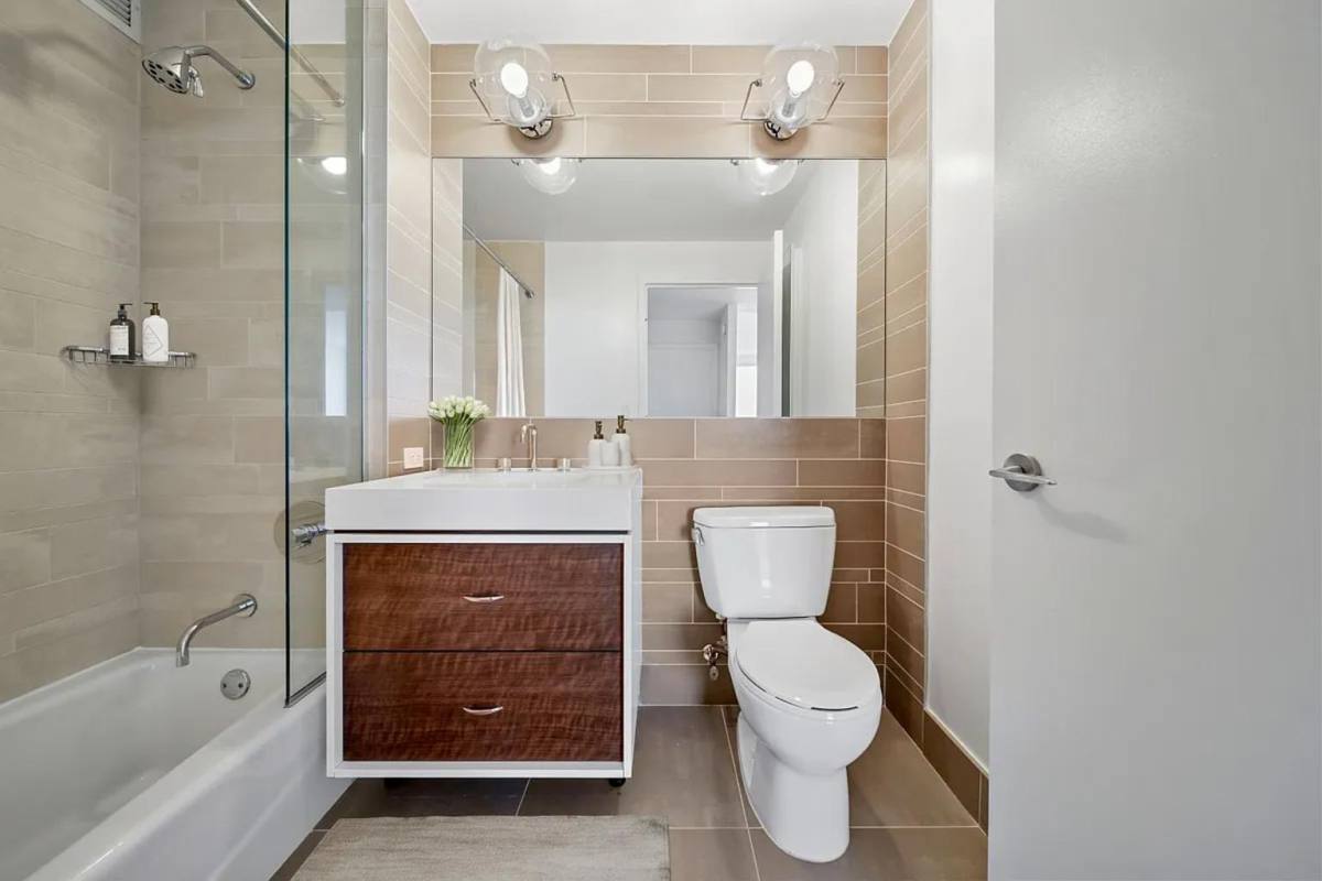 Apartment for rent at 505 W 43rd #919, New York, NY 10036