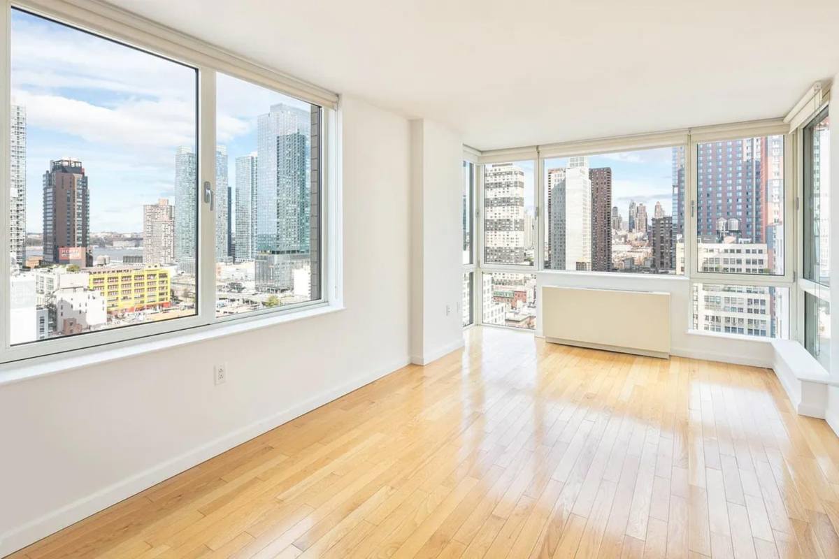 Apartment for rent at 515 Ninth Ave #15D, New York, NY 10018