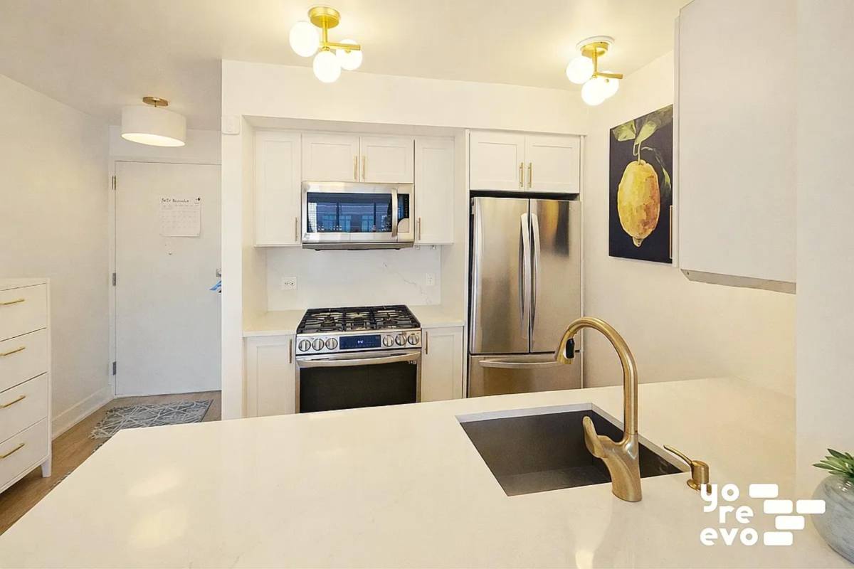 Apartment for rent at 635 W 42nd St #22C, New York, NY 10036