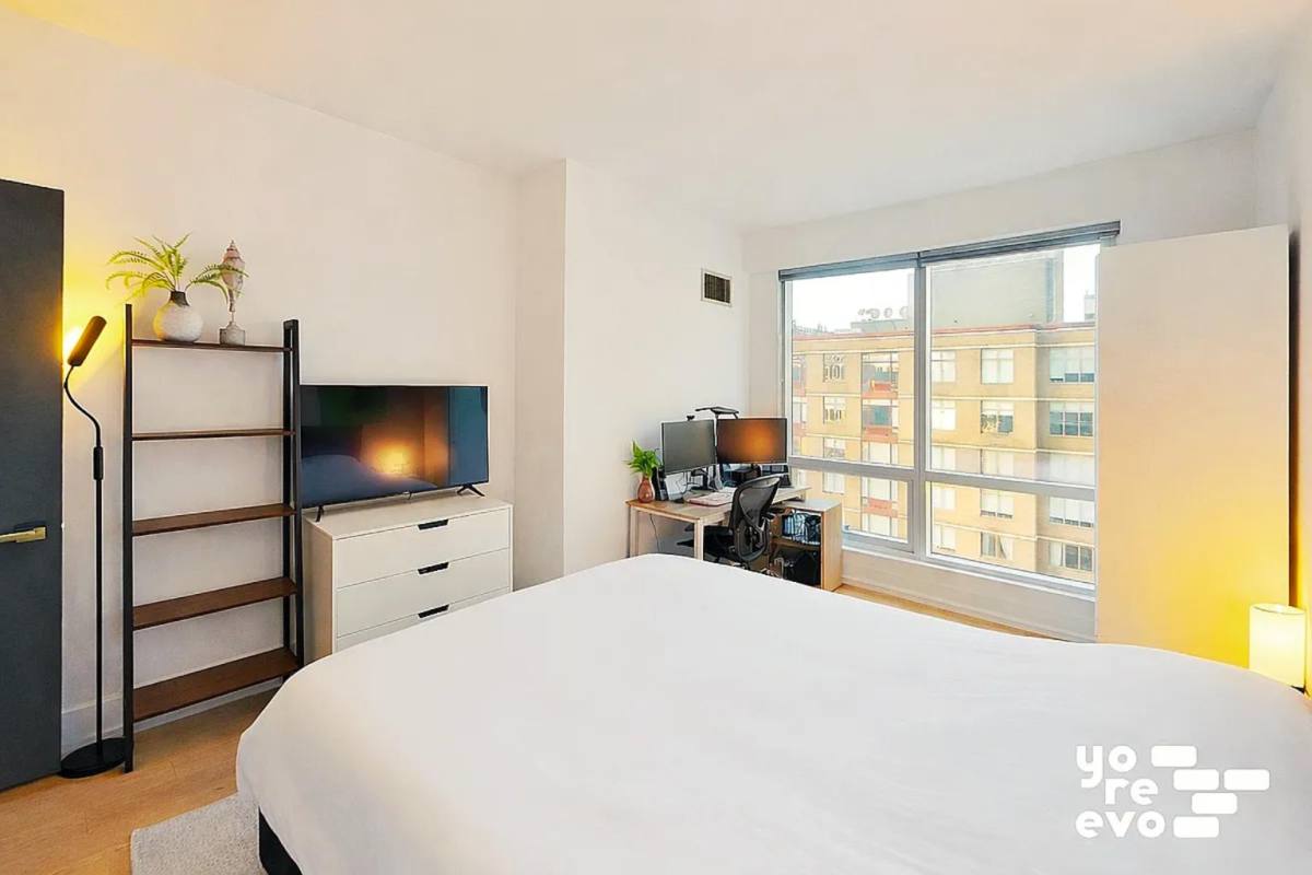 Apartment for rent at 635 W 42nd St #22C, New York, NY 10036