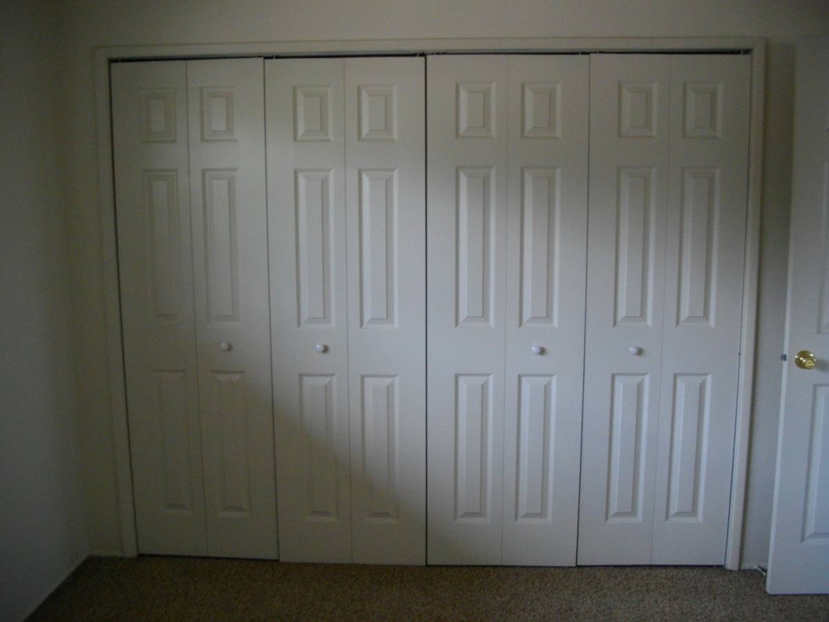 Apartment for rent at 1848 1879 M St, Springfield, OR 97477