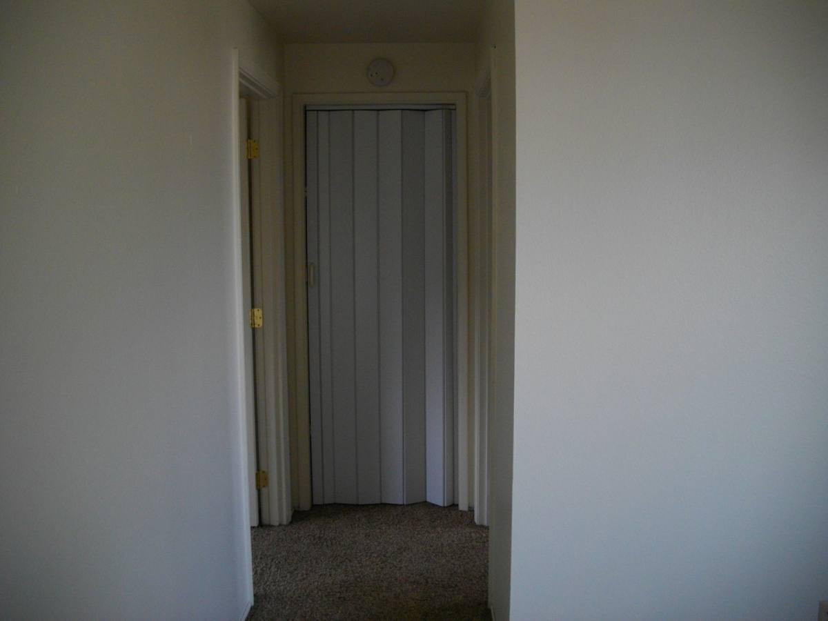 Apartment for rent at 1848 1879 M St, Springfield, OR 97477