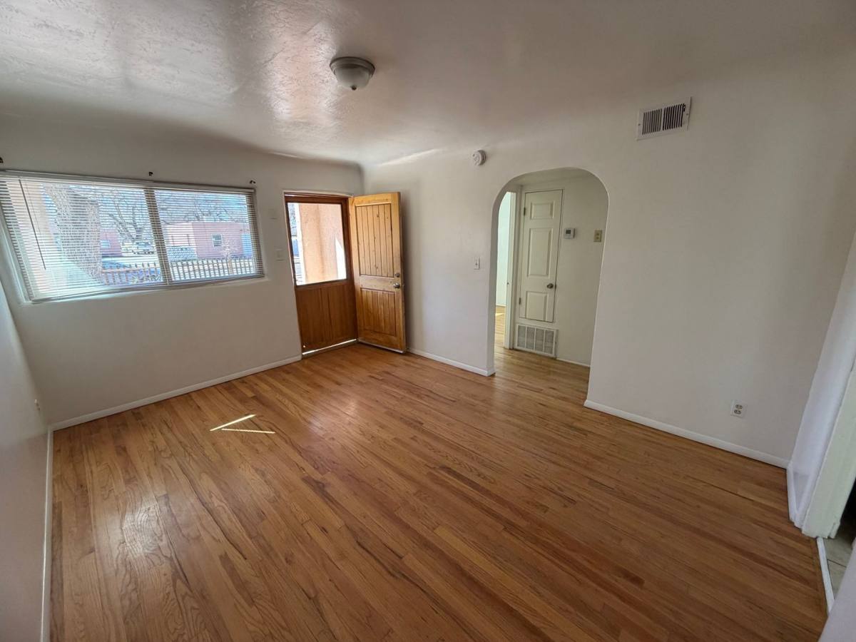 Apartment for rent at 2307-2309-2311 New York Ave SW, Albuquerque, NM 87104