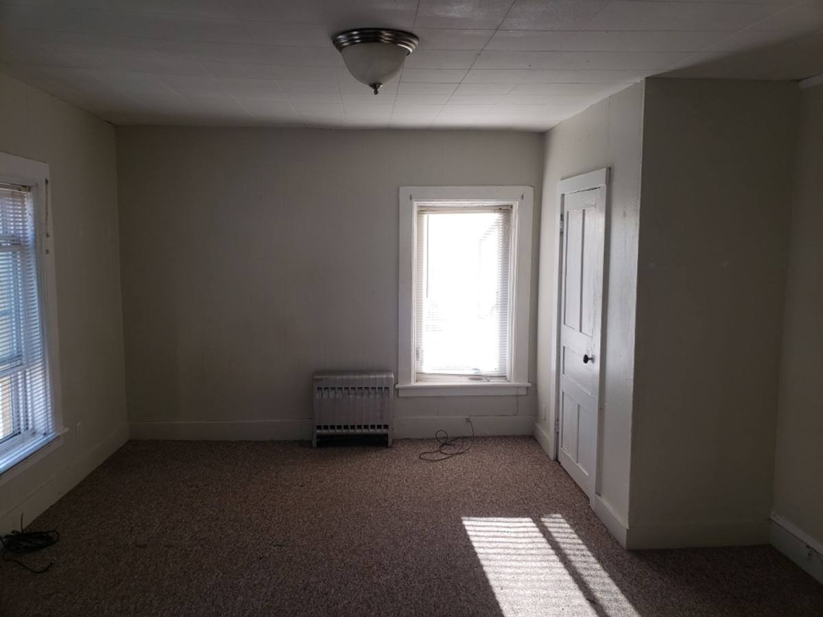Apartment for rent at 64 Grant St, Burlington, VT 05401