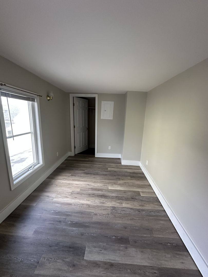 Apartment for rent at 64 Grant St, Burlington, VT 05401