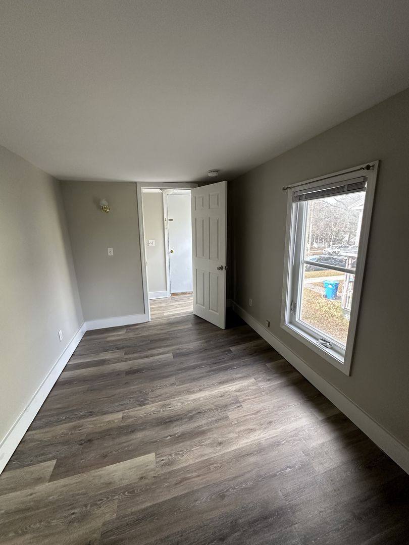 Apartment for rent at 64 Grant St, Burlington, VT 05401