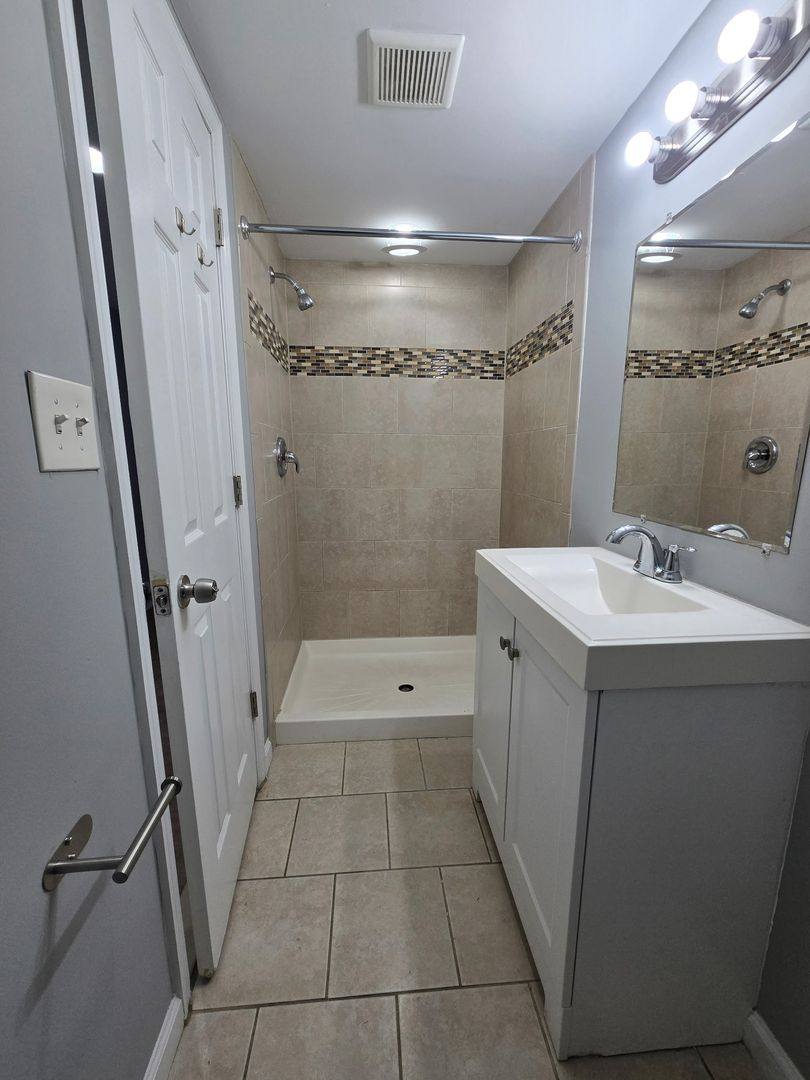 Townhouse for rent at 901 Elton Ave, Baltimore, MD 21224