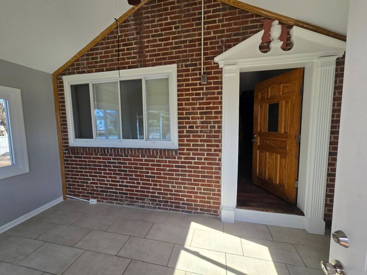 Townhouse for rent at 901 Elton Ave, Baltimore, MD 21224