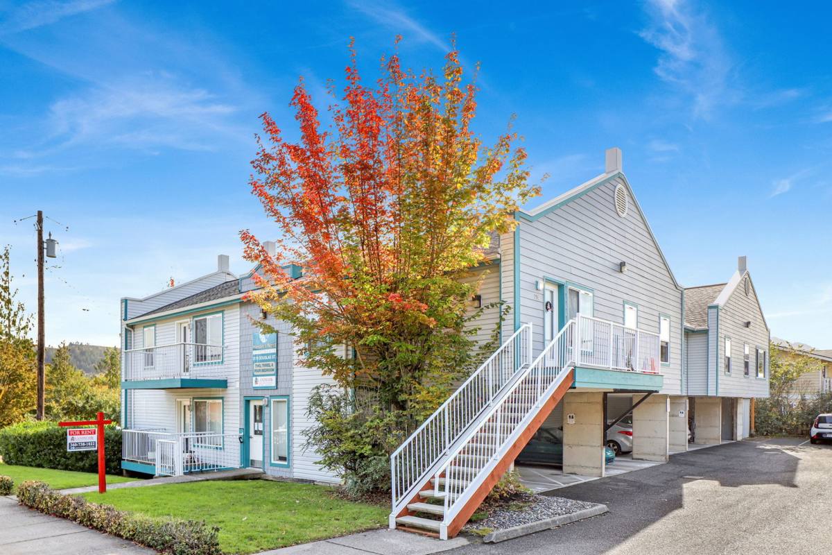 Apartment for rent at 2170 Douglas Ave, Bellingham, WA 98225