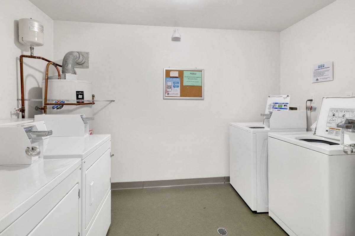 Apartment for rent at 2170 Douglas Ave, Bellingham, WA 98225