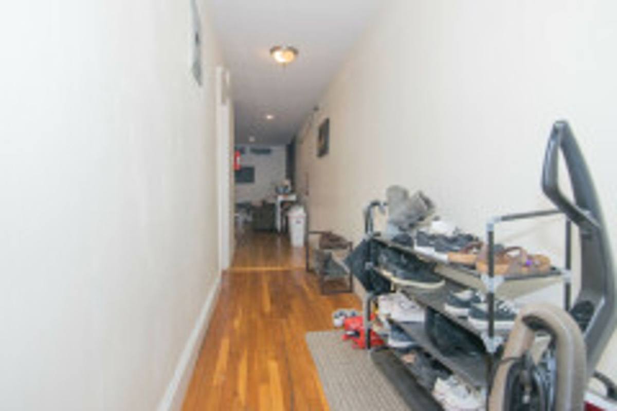 Apartment for rent at 32 Egmont St #6, Brookline, MA 02446