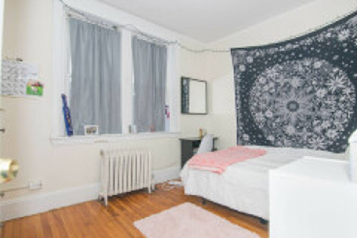 Apartment for rent at 32 Egmont St #6, Brookline, MA 02446