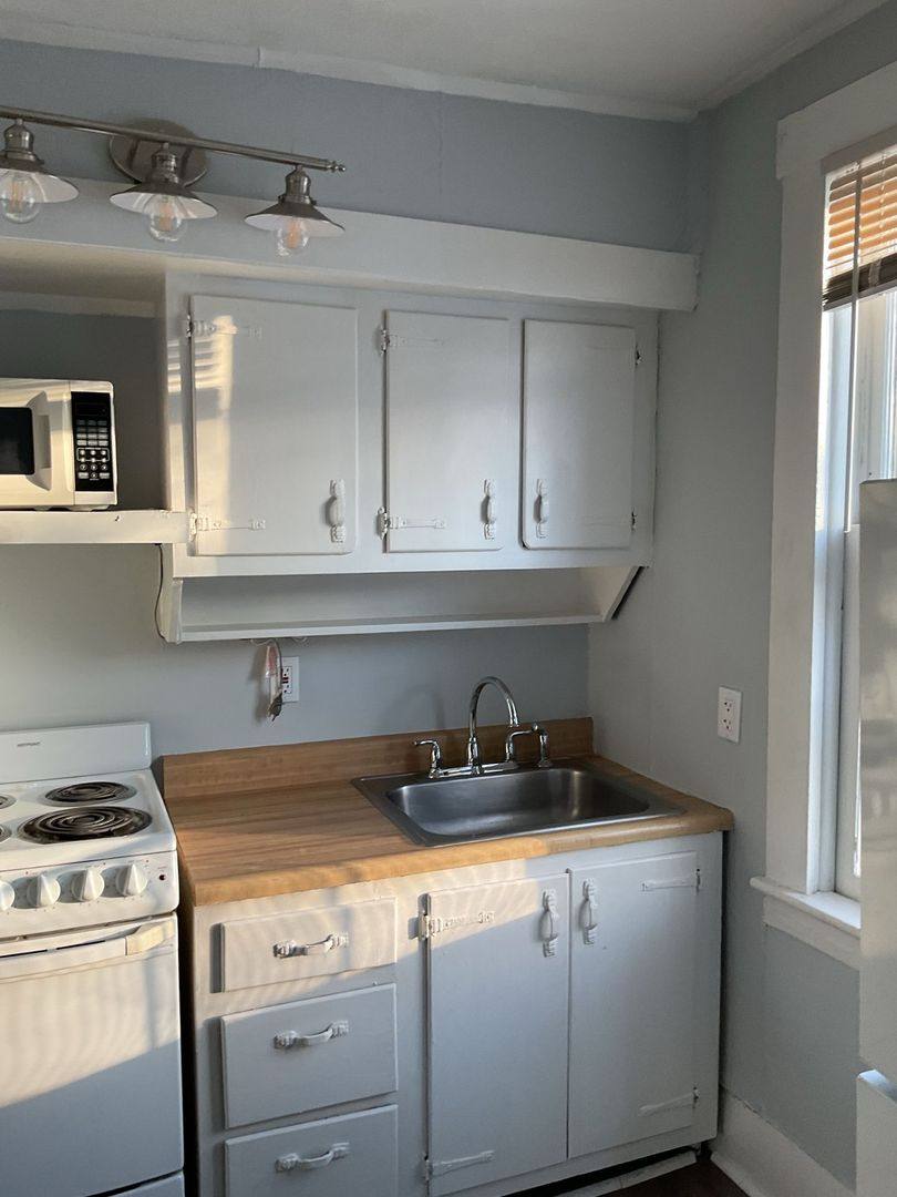 Apartment for rent at 38 Railroad St, Charlestown, NH 03603
