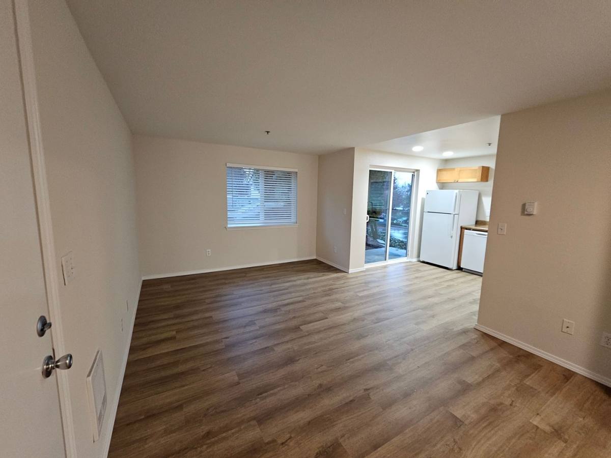 Apartment for rent at 429 SW 155th St, Seattle, WA 98166