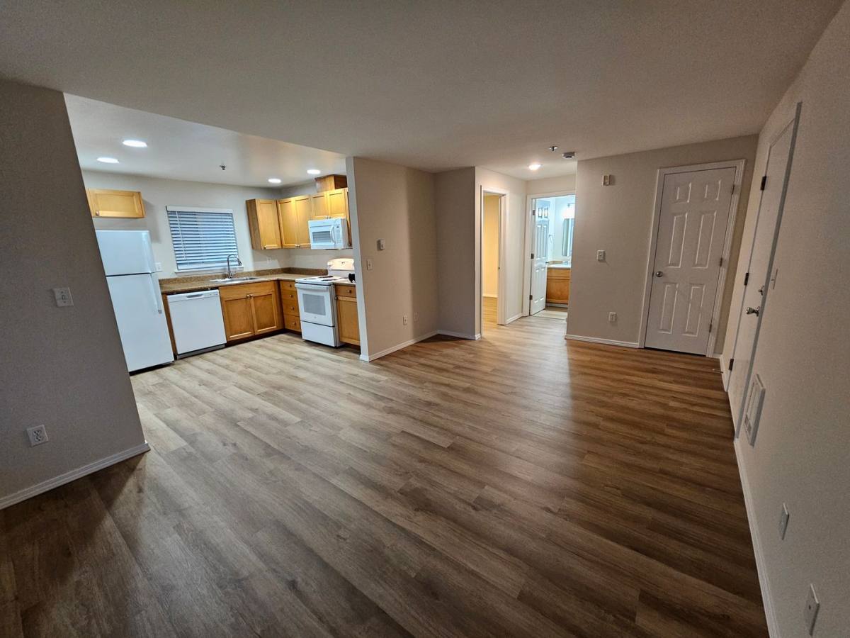 Apartment for rent at 429 SW 155th St, Seattle, WA 98166