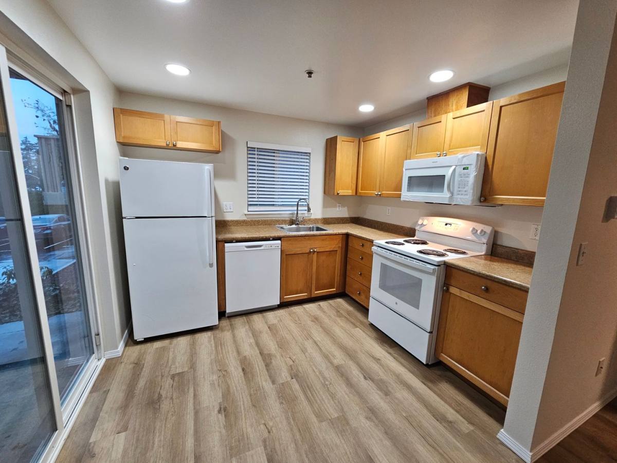 Apartment for rent at 429 SW 155th St, Seattle, WA 98166
