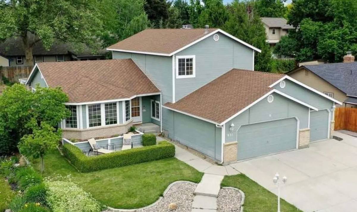 House for rent at 631 N Stierman, Eagle, ID 83616