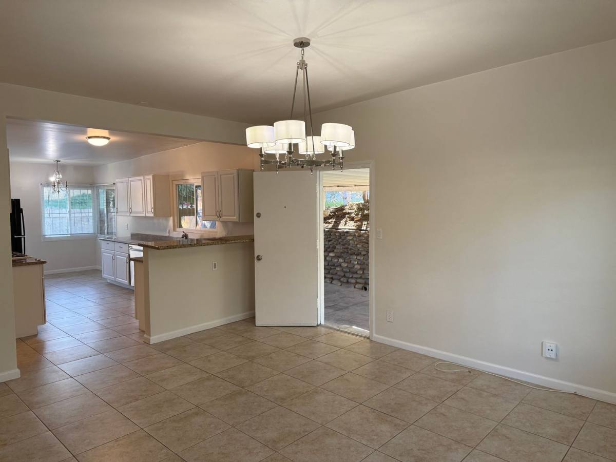 5120-5122 70th St, San Diego, CA 92115