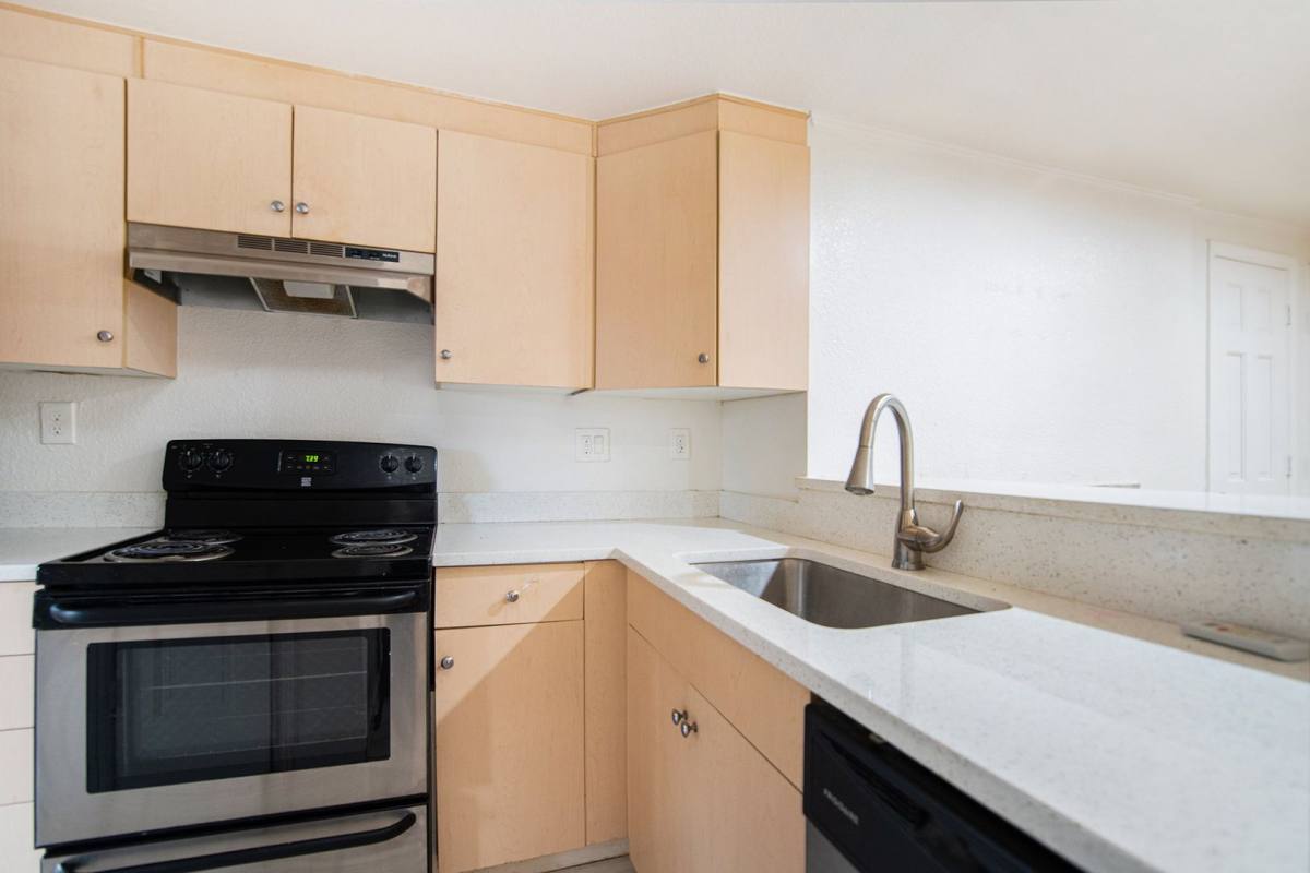 Condo for rent at 336 Grant St, Denver, CO 80203