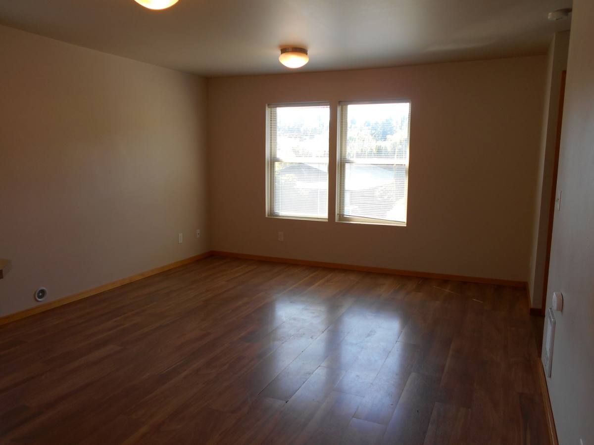 Apartment for rent at 919-23 24th St, Bellingham, WA 98225