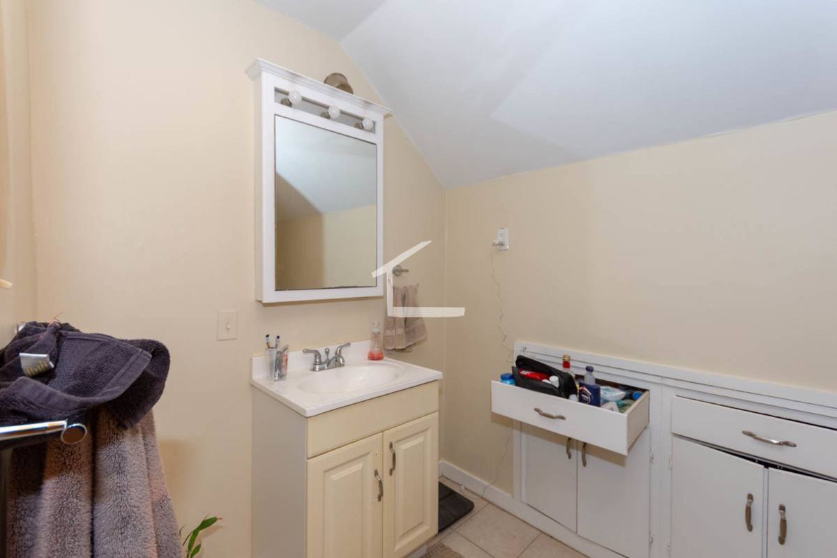 House for rent at 11 Glenley Terrace #1, Brighton, MA 02135