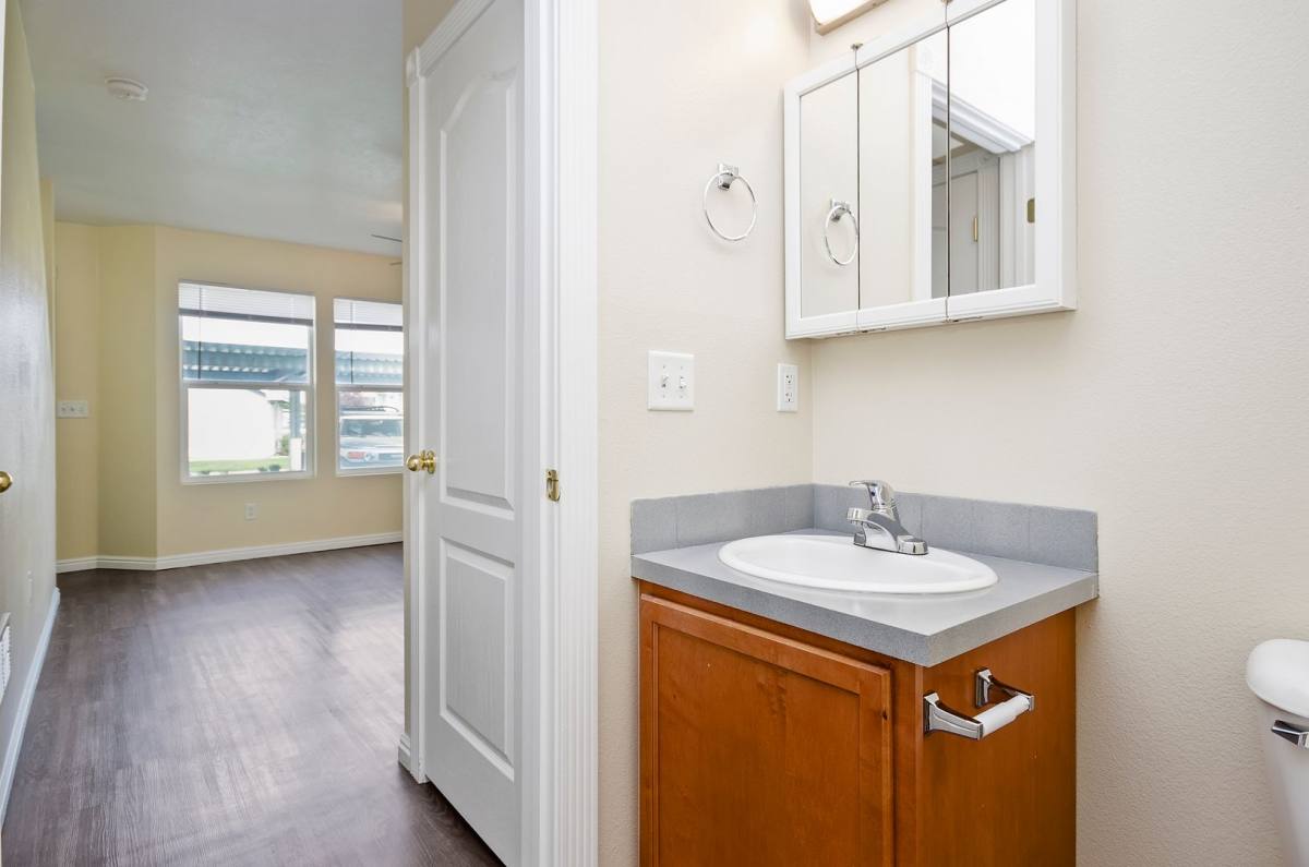 Townhouse for rent at 11399 Pamelas Lane, Nampa, ID 83651