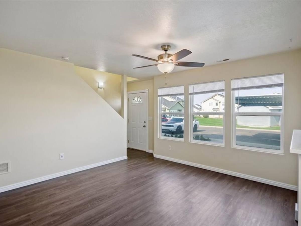 Townhouse for rent at 11399 Pamelas Lane, Nampa, ID 83651