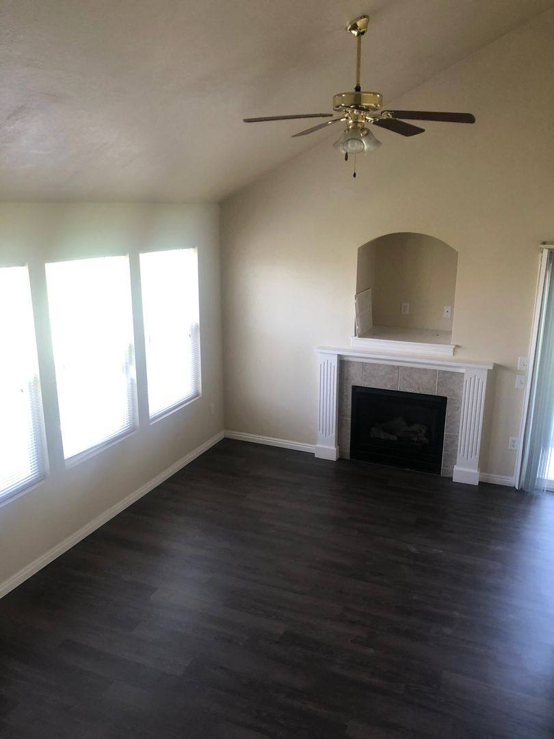 Townhouse for rent at 16801 Pamelas Loop, Nampa, ID 83651