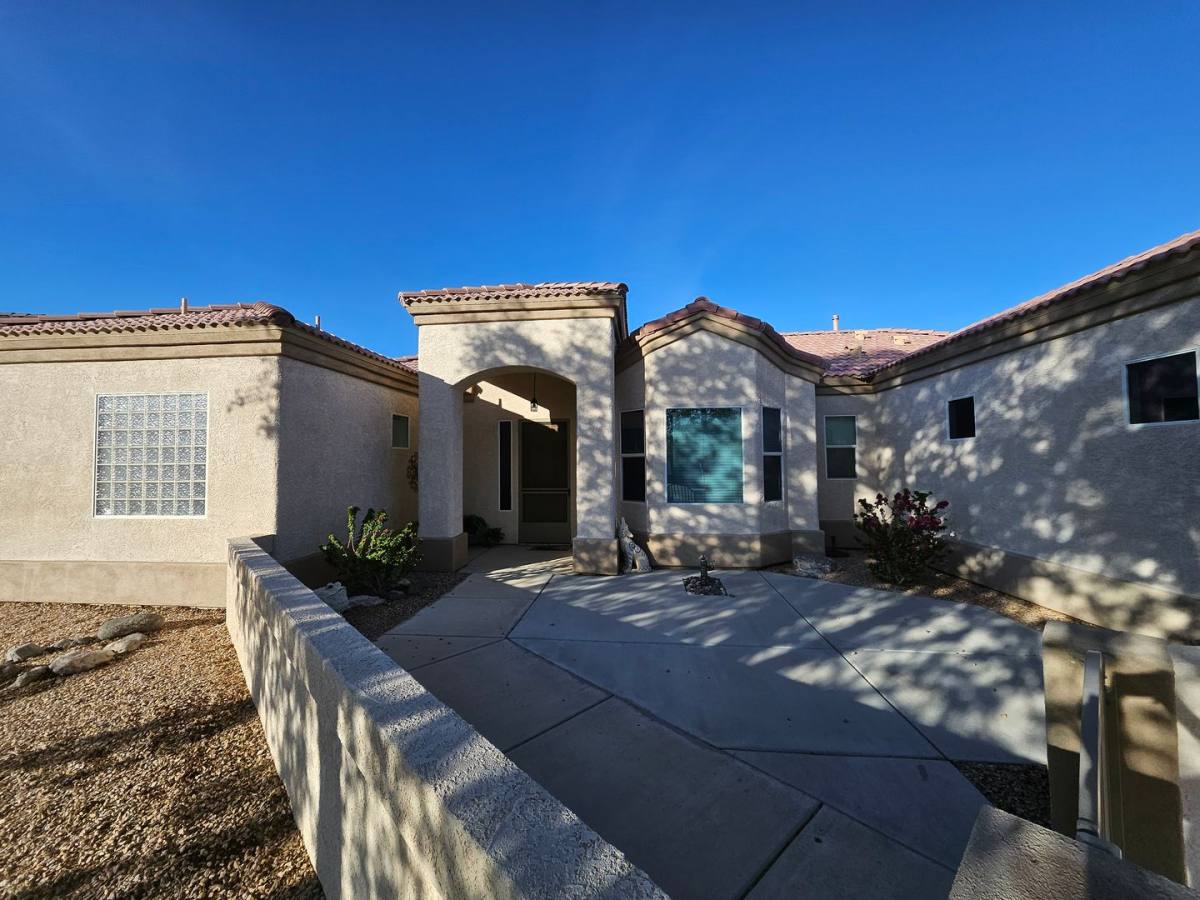 House for rent at 2694 Sanctuary Dr, Bullhead City, AZ 86442