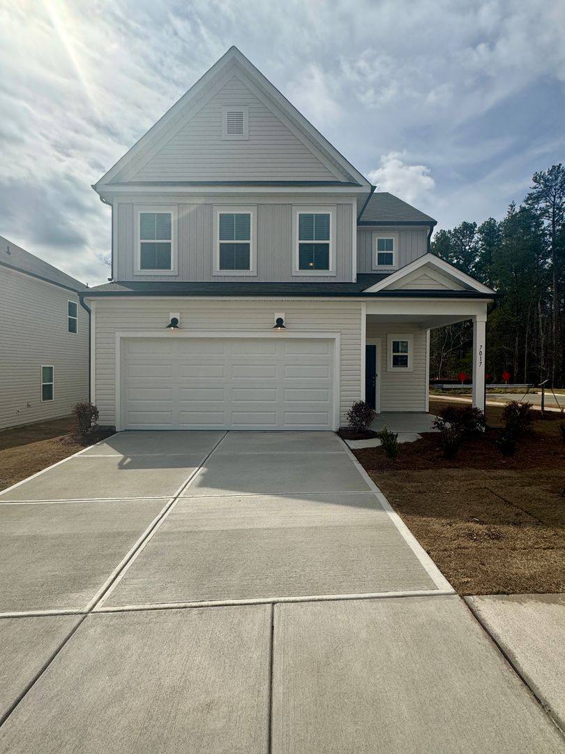 House for rent at 7017 Bermuda Woods Rd, Charlotte, NC 28214