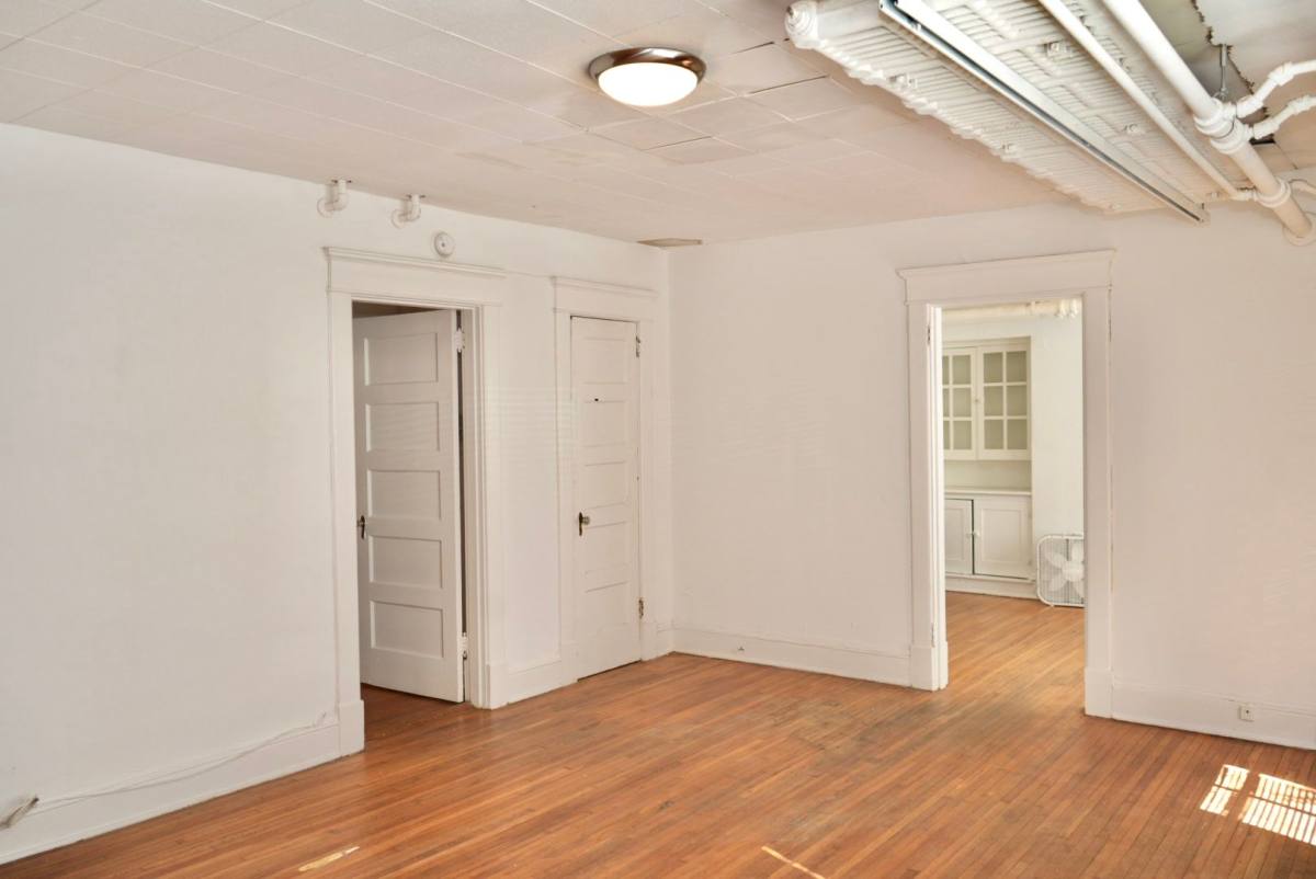 Apartment for rent at 432 3rd St NE, Charlottesville, VA 22902