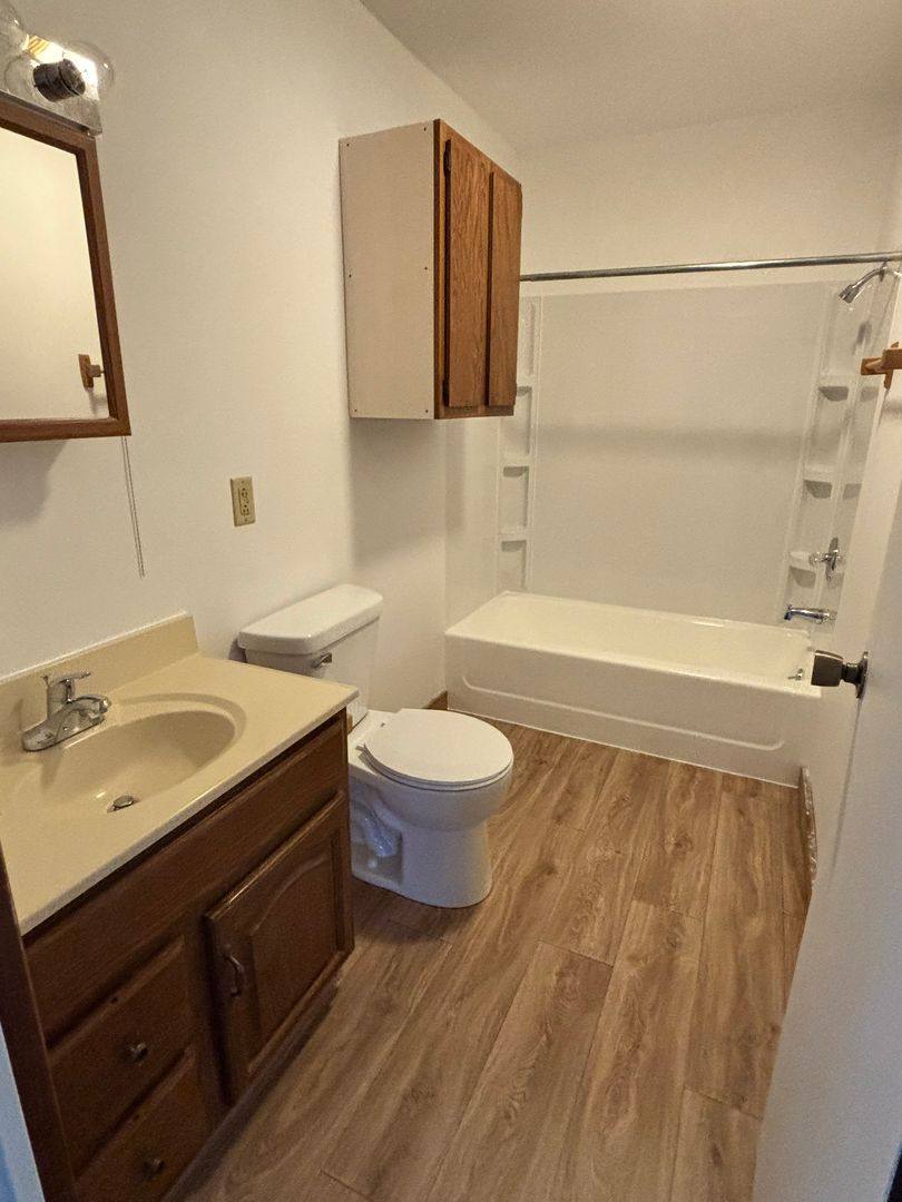Apartment for rent at 2615 S Center St, Terre Haute, IN 47802