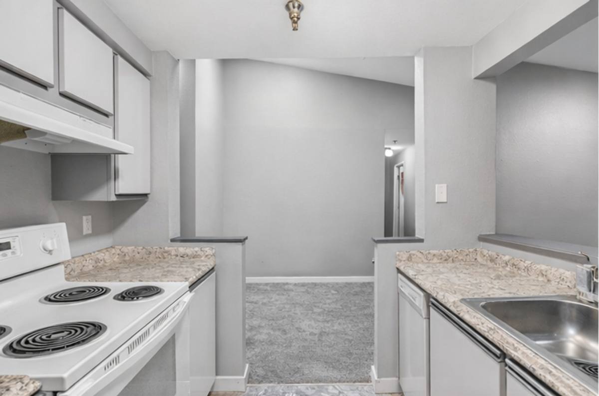 Condo for rent at 215 100th St SW, Everett, WA 98204