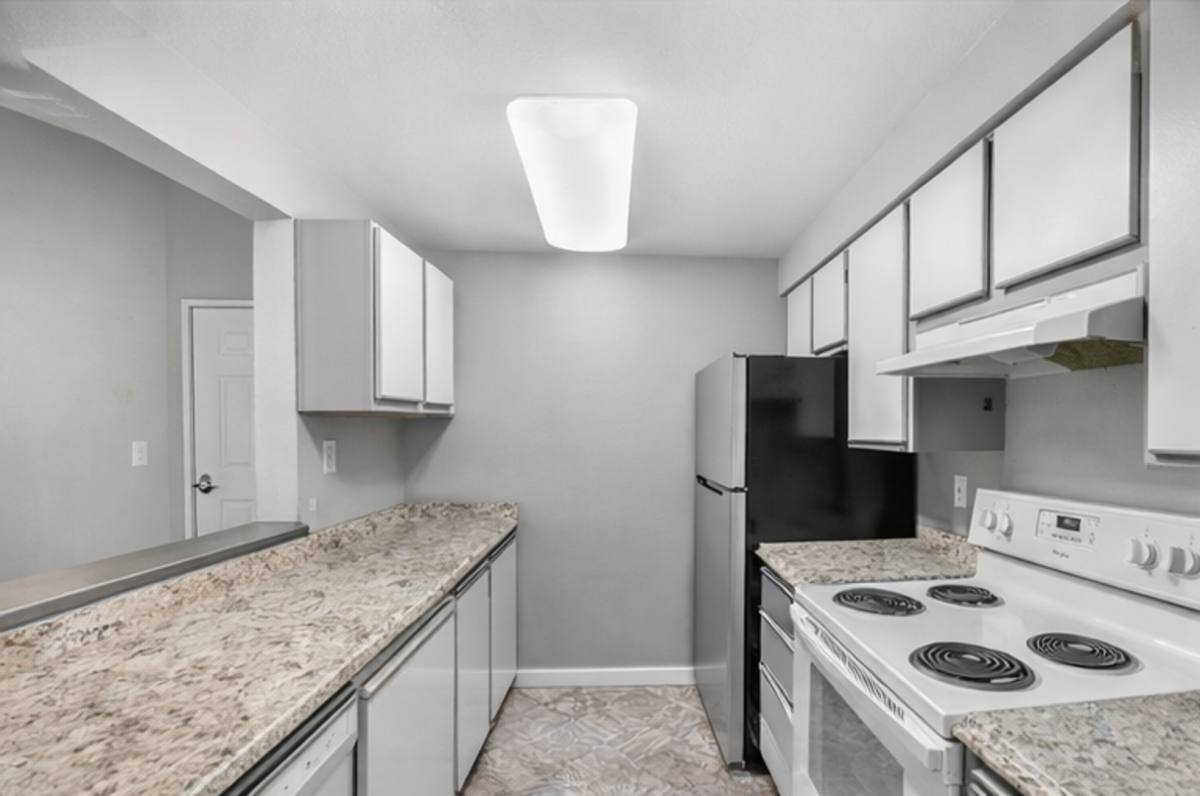 Condo for rent at 215 100th St SW, Everett, WA 98204
