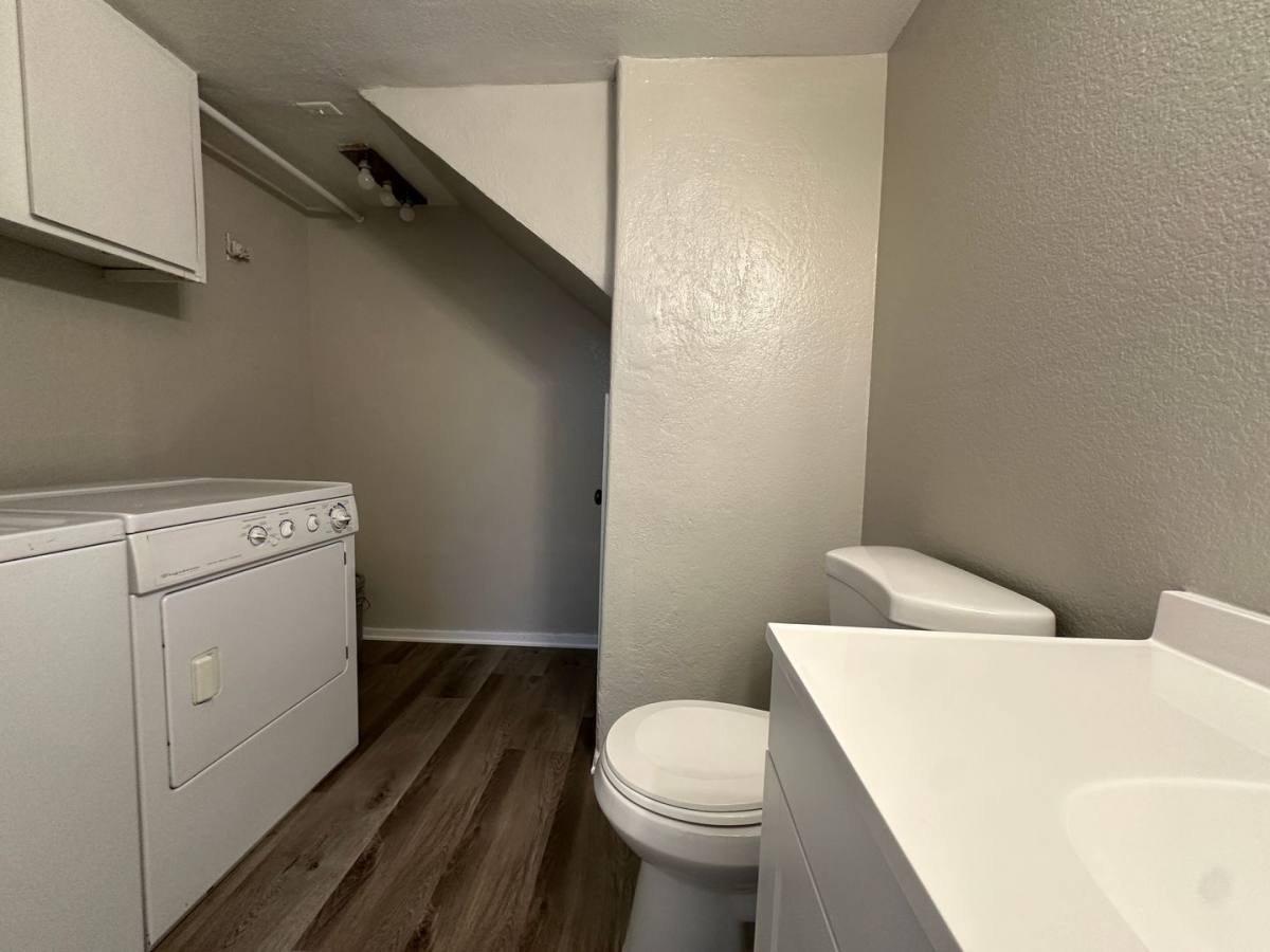 Townhouse for rent at 181 Bel Port Dr, Las Vegas, NV 89110