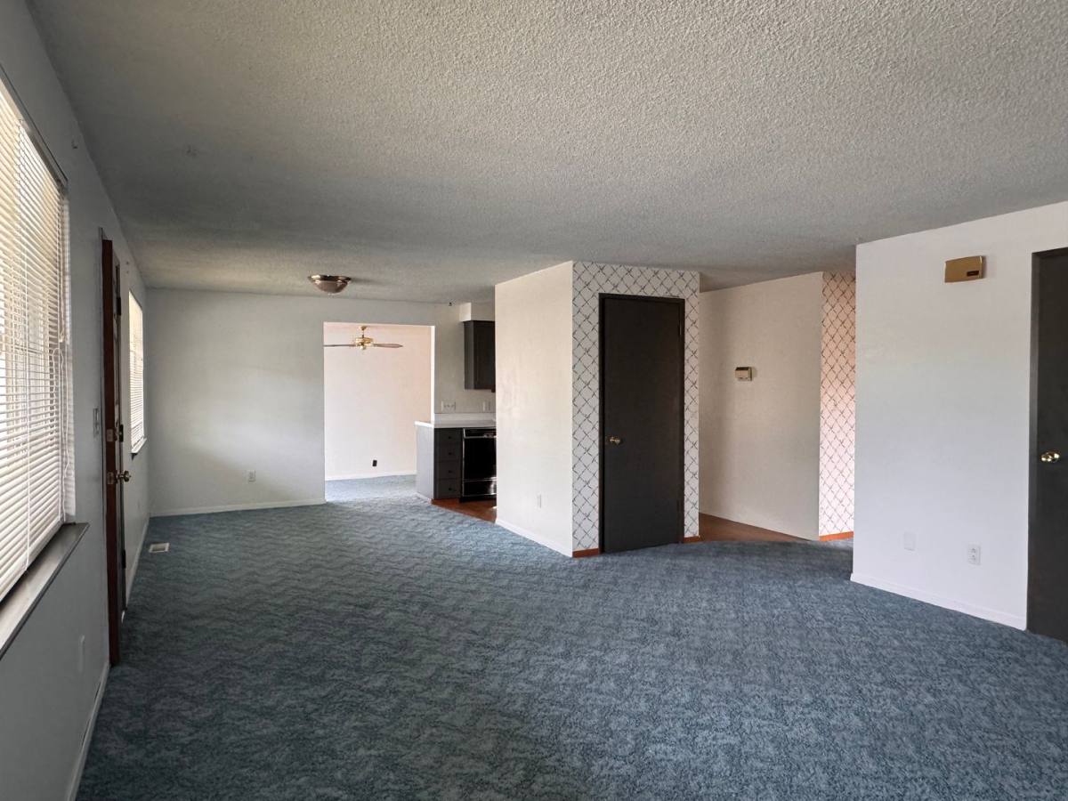 House for rent at 1106 Spokane St, Yakima, WA 98902