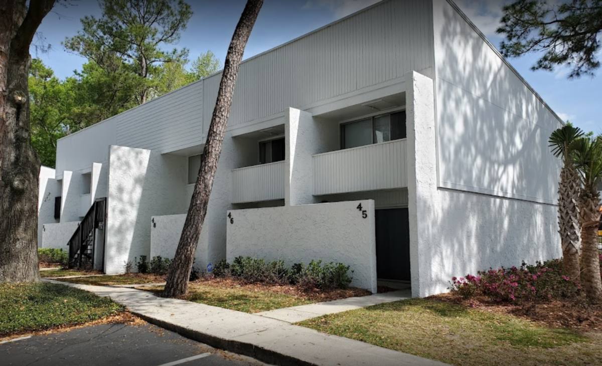 Apartment for rent at 3020 SW Archer Rd, Gainesville, FL 32608