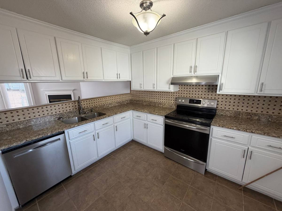 Townhouse for rent at 2506 Saint Christopher #5, Wilson, NC 27893