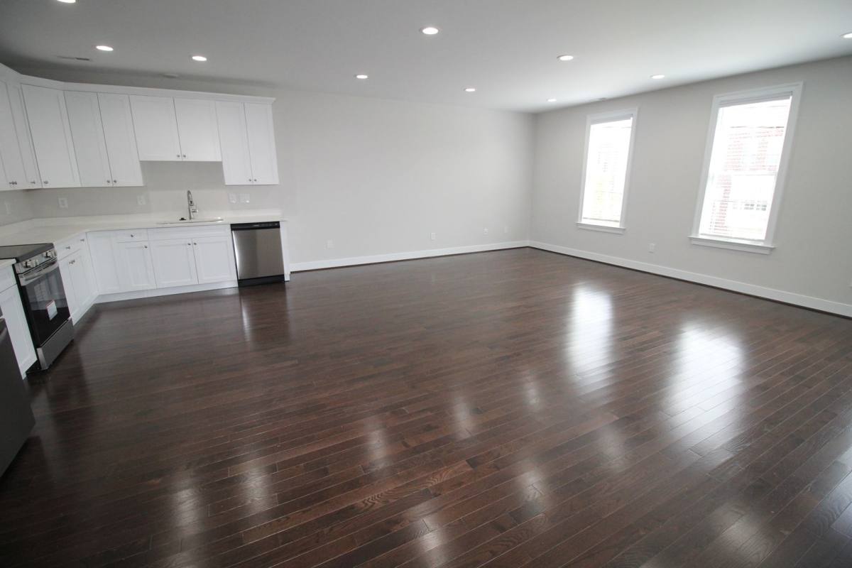 Townhouse for rent at 1704 W Cary St, Richmond, VA 23220