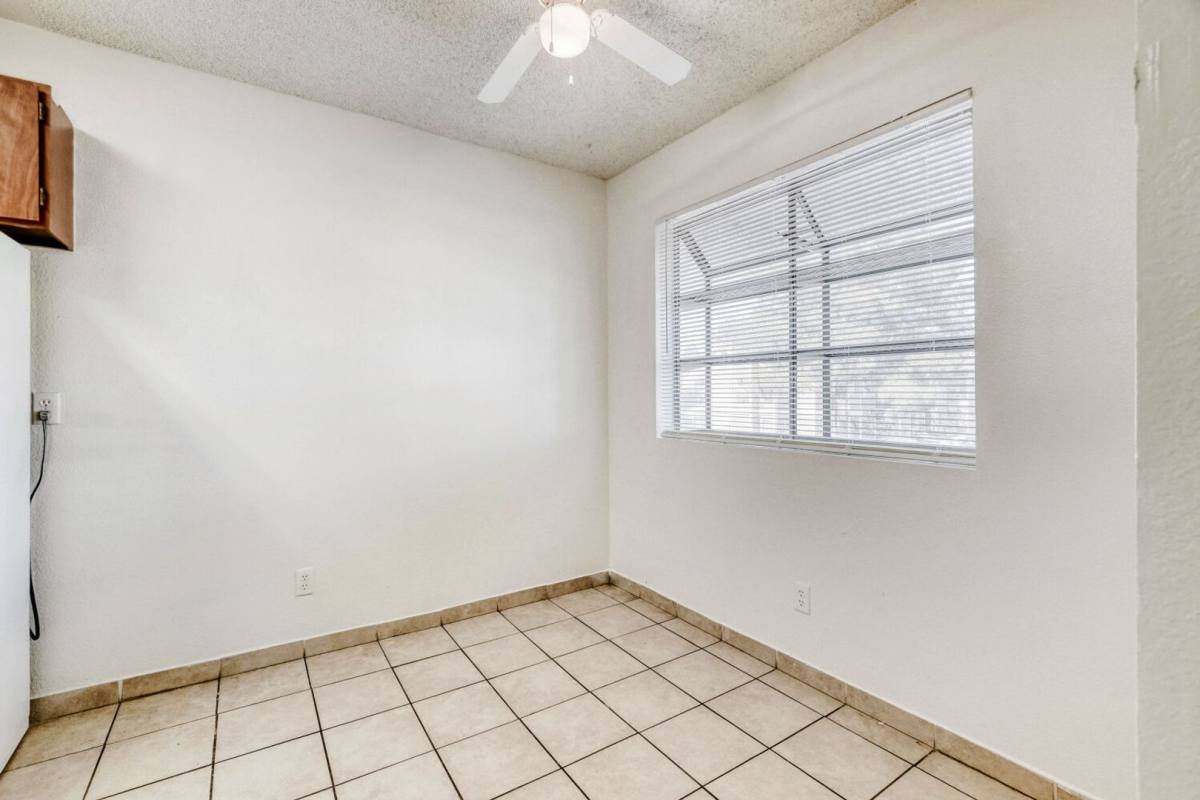 Apartment for rent at 4651 Amberleigh Lane, Las Vegas, NV 89121