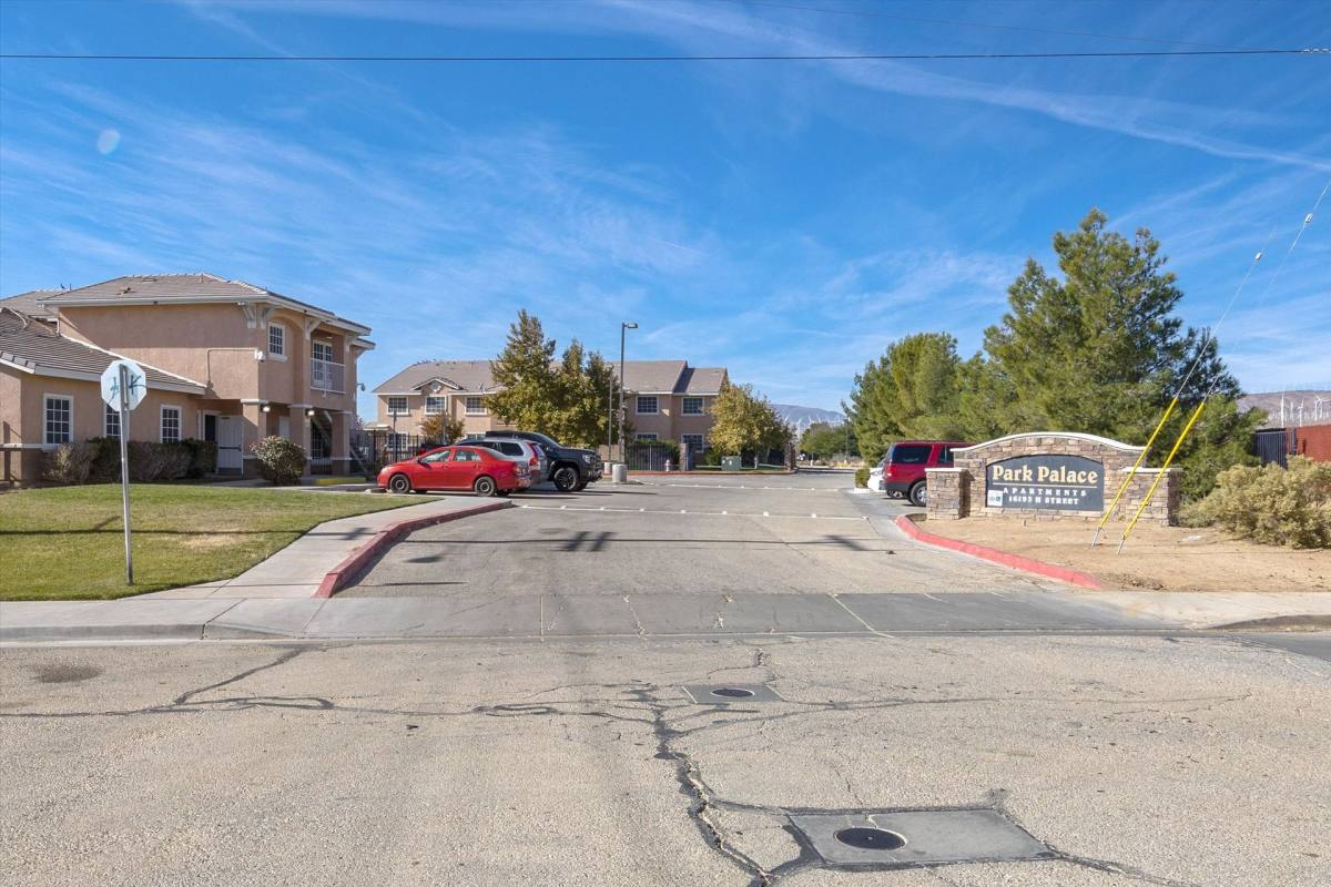 Apartment for rent at 16197 H St, Mojave, CA 93501
