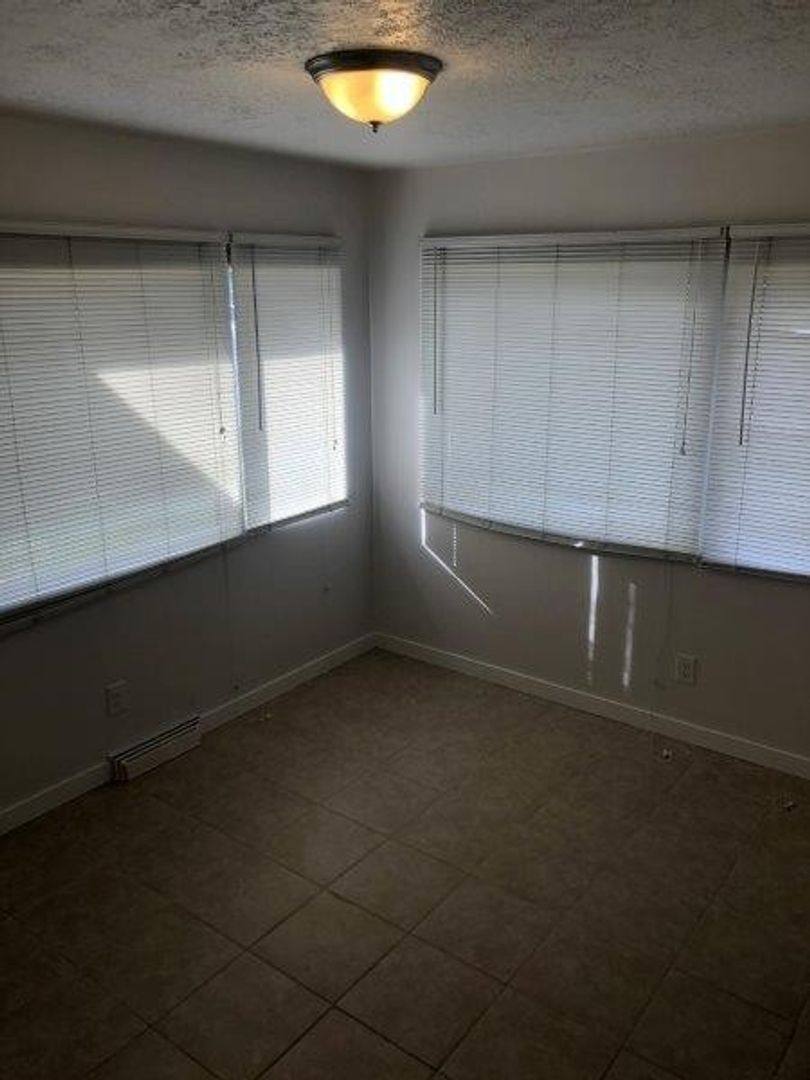 House for rent at 6330 N Elmhurst Ave, Spokane, WA 99208