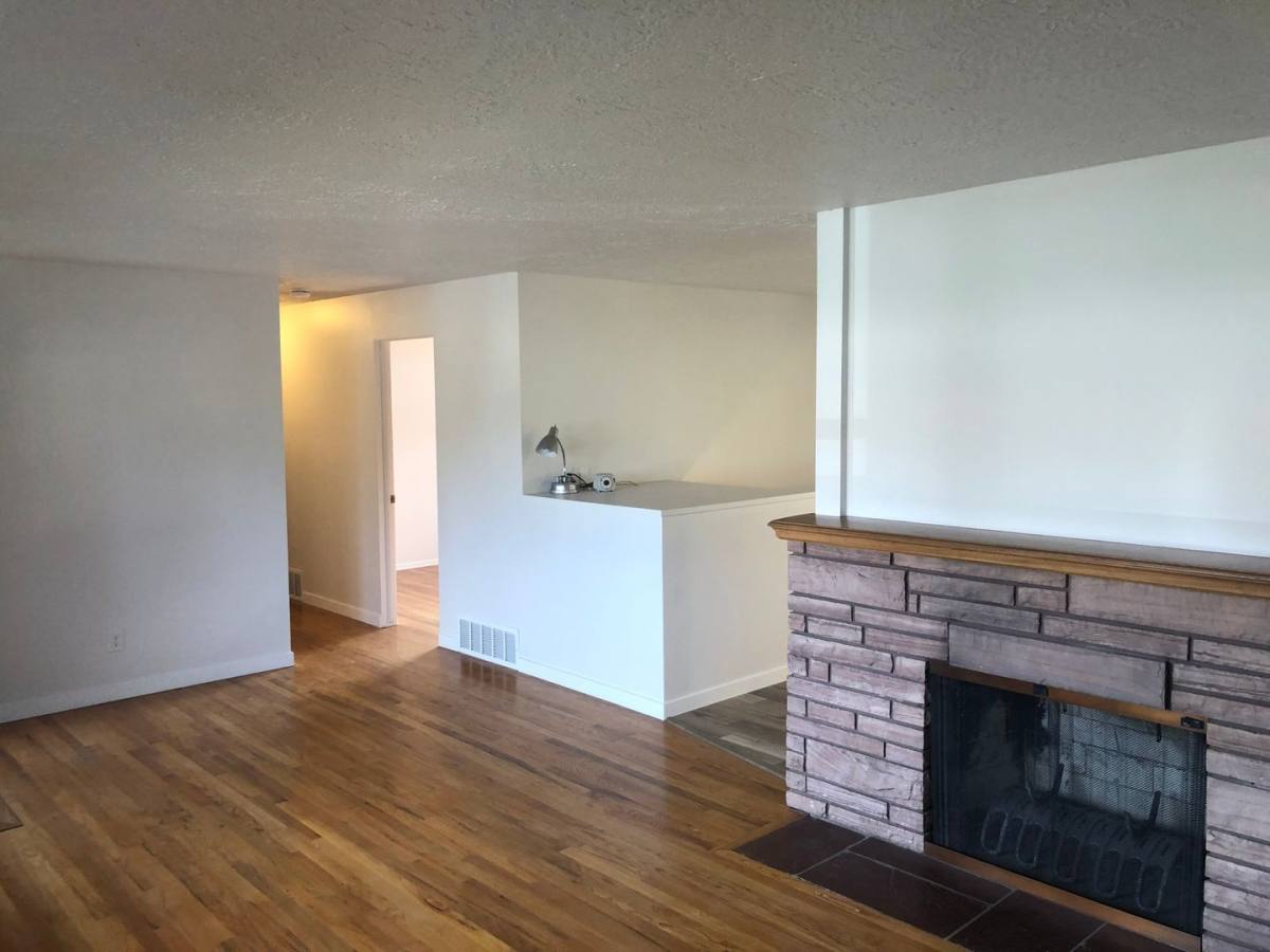 House for rent at 6330 N Elmhurst Ave, Spokane, WA 99208