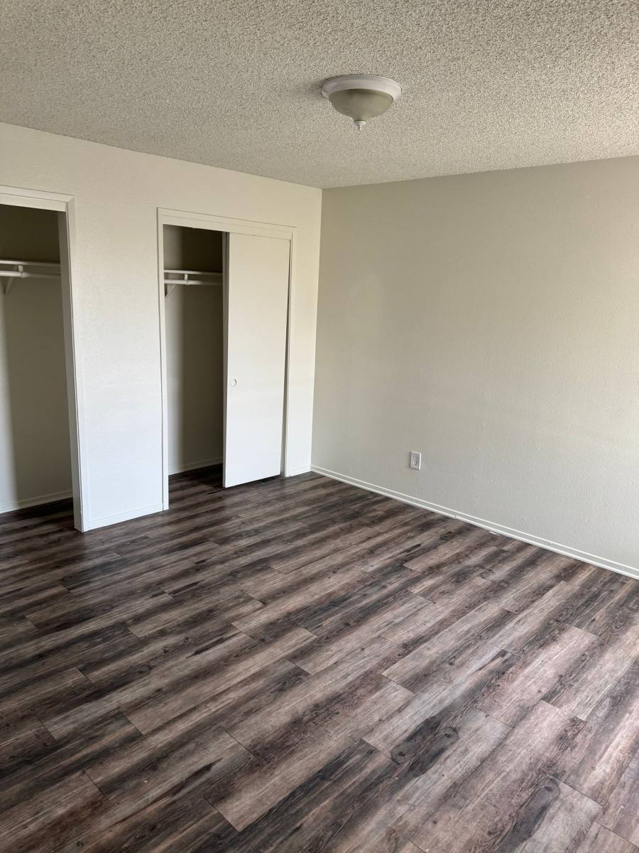Apartment for rent at 3101 Coventry Dr, Bakersfield, CA 93304