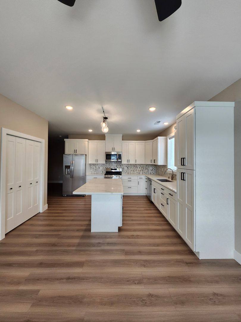 Townhouse for rent at 5305 W Jay St, Pasco, WA 99301